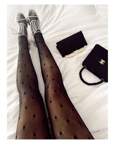 chanel tights logo